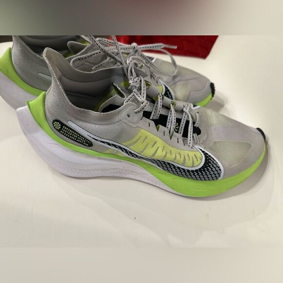 Nike Zoom Gravity sneakers - Picture 3 of 9